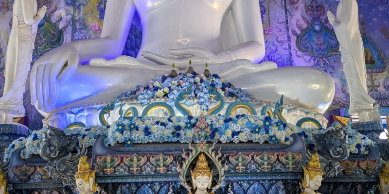 Im blauen Tempel