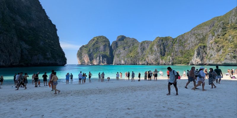 Die Maya-Bay hat sehr feinen weißen Sand, echt schön!